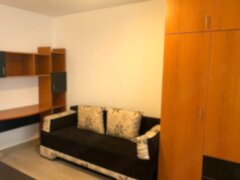 Titan, str. Postavarul, renovata